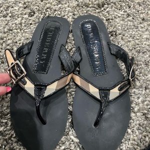 Burberry Womens sandals size 9/9.5